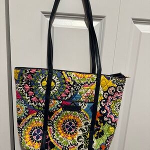 Vera Bradley -‎ Medium Tote